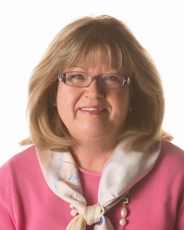 Laurie headshot 2015 1